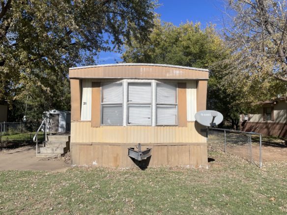 Burkburnett Estate Mobile Home Community | Lot 21