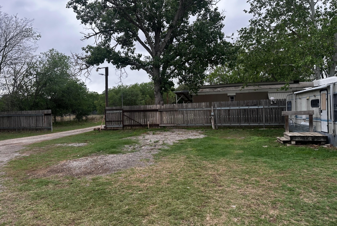 Lake Calaveras Mobile Home Park | Lot 12C