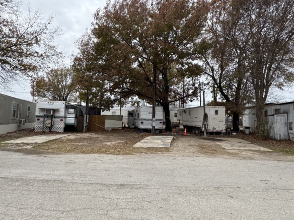 Salado Creek Mobile Home Park | Lot 50