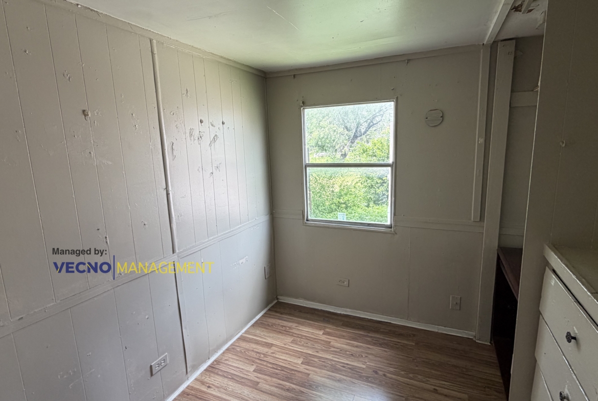 Castroville Mobile Home Community | Lot 19