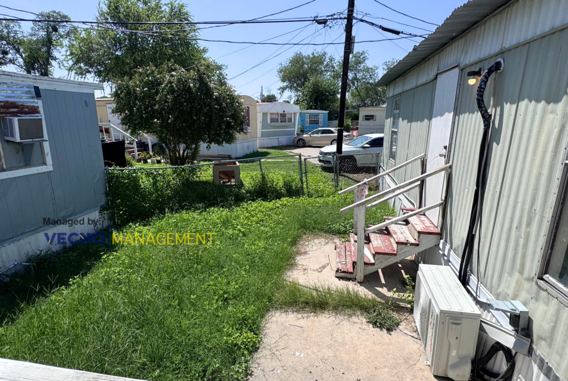 Castroville Mobile Home Community | Lot 13