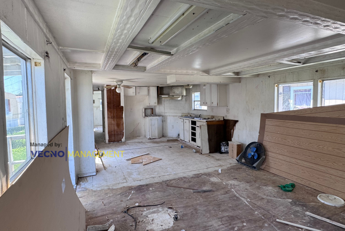 Castroville Mobile Home Community | Lot 13