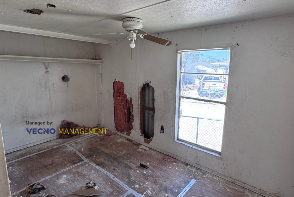 Castroville Mobile Home Community | Lot 13