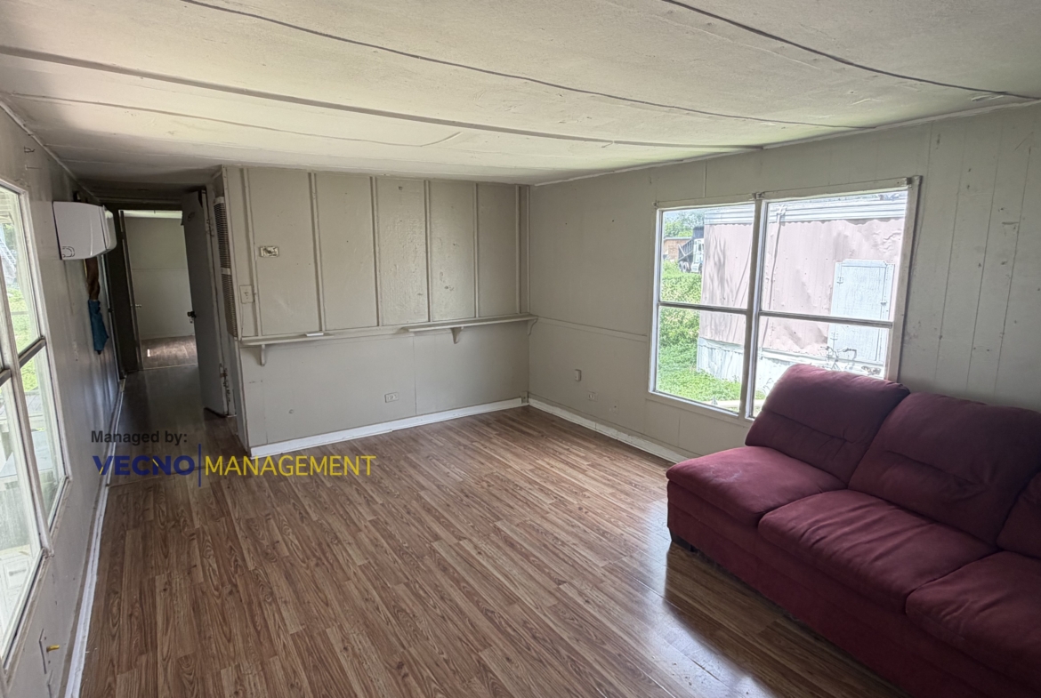 Castroville Mobile Home Community | Lot 19