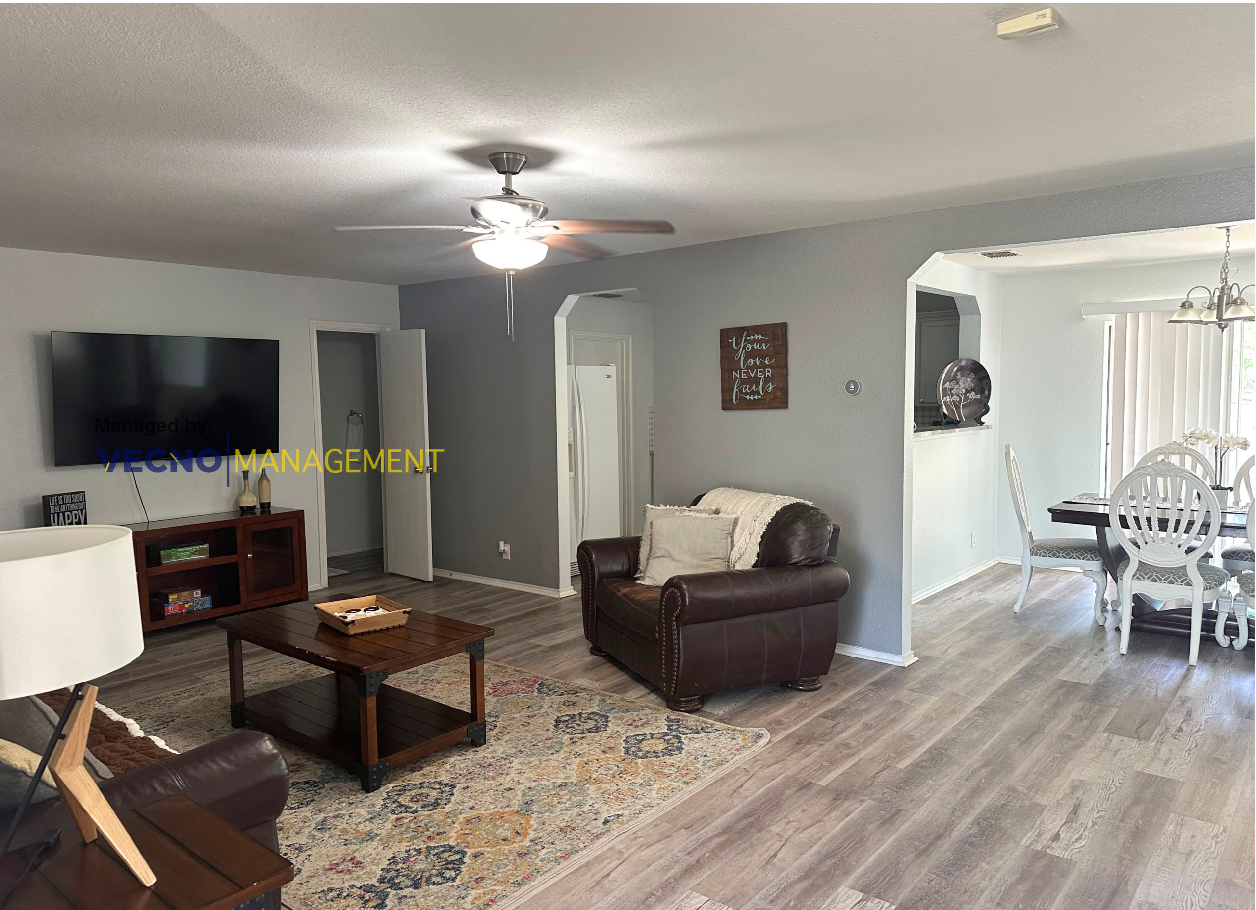 11922 Meadow Wells