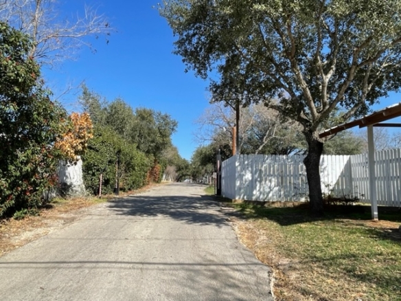 Lake Calaveras Mobile Home Park | Lot 10