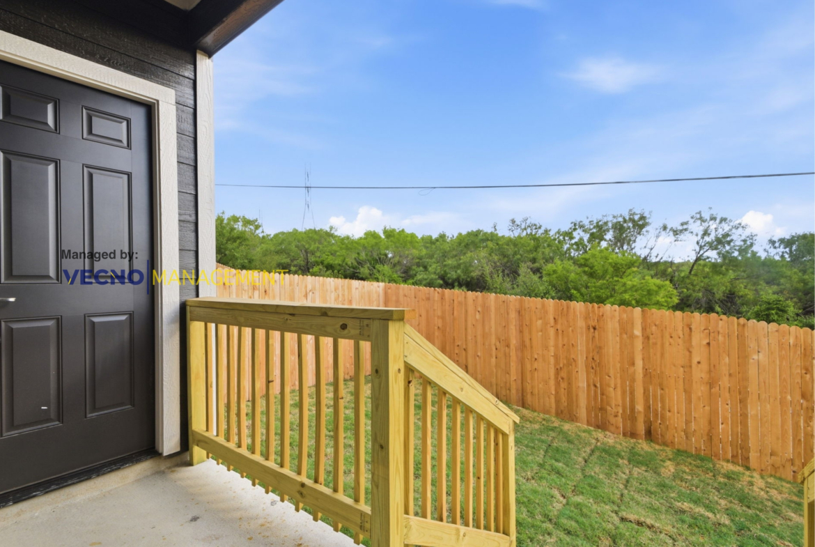 7240 Magnolia Creek | 101