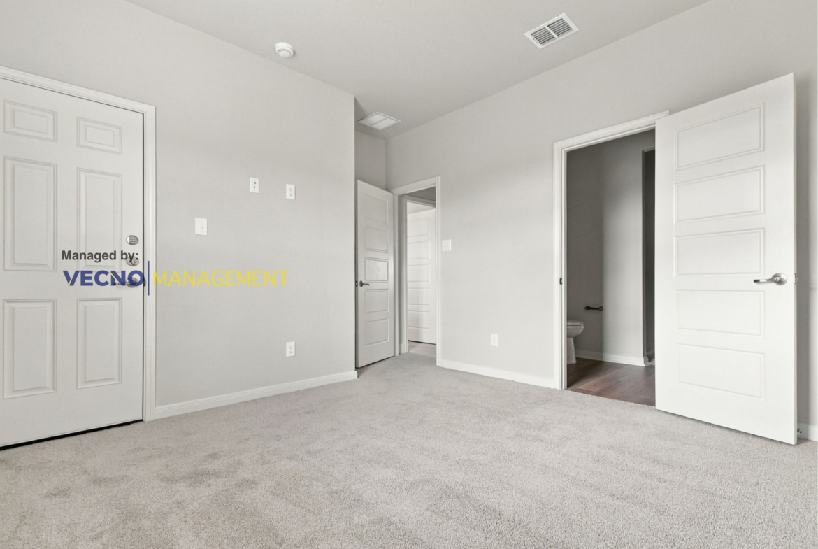 7240 Magnolia Creek | 101
